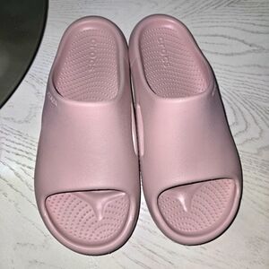 Crocs Unisex Adult Mellow Recovery Slides /Size 11 W